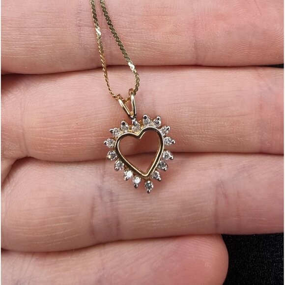 14K Solid Gold Genuine Diamonds Tested Heart Necklace Made In Italy  Elegant Cha - Picture 6 of 6